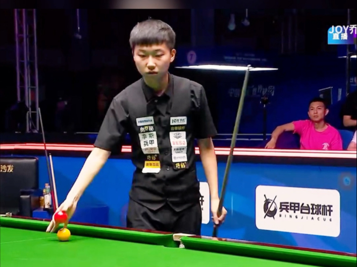 不仅简单地 不仅简单地